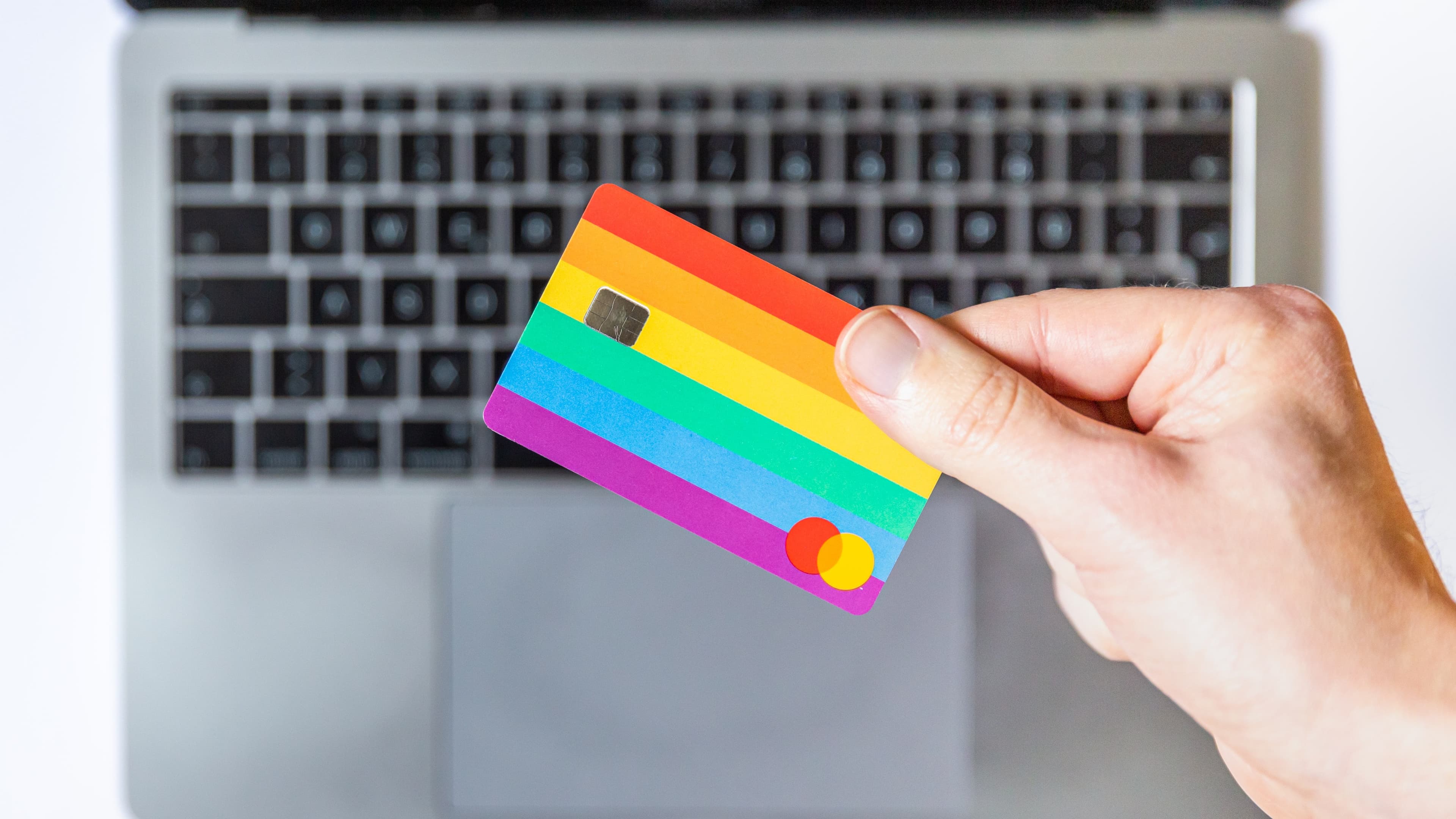 10 Tips for How to Get Your First Sale on Etsy (+6 Tools to Use)