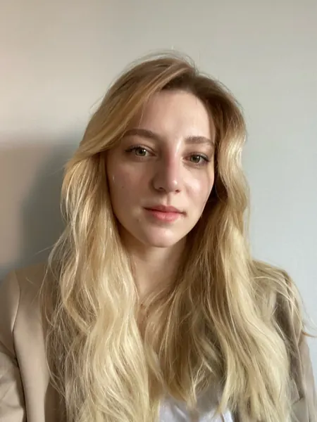 Milena of EditMeStudioShop